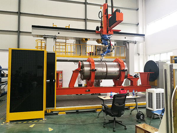 龍門式機器人焊接工作站案例！